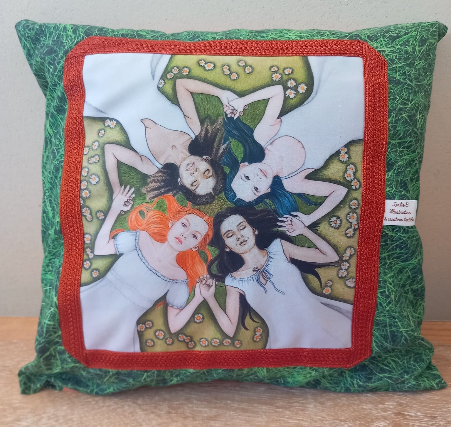 Grand coussin mandala de sorcières